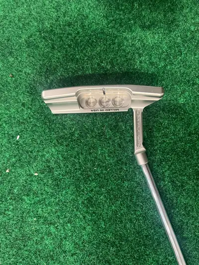 Scotty Cameron Super Select Newport, View more