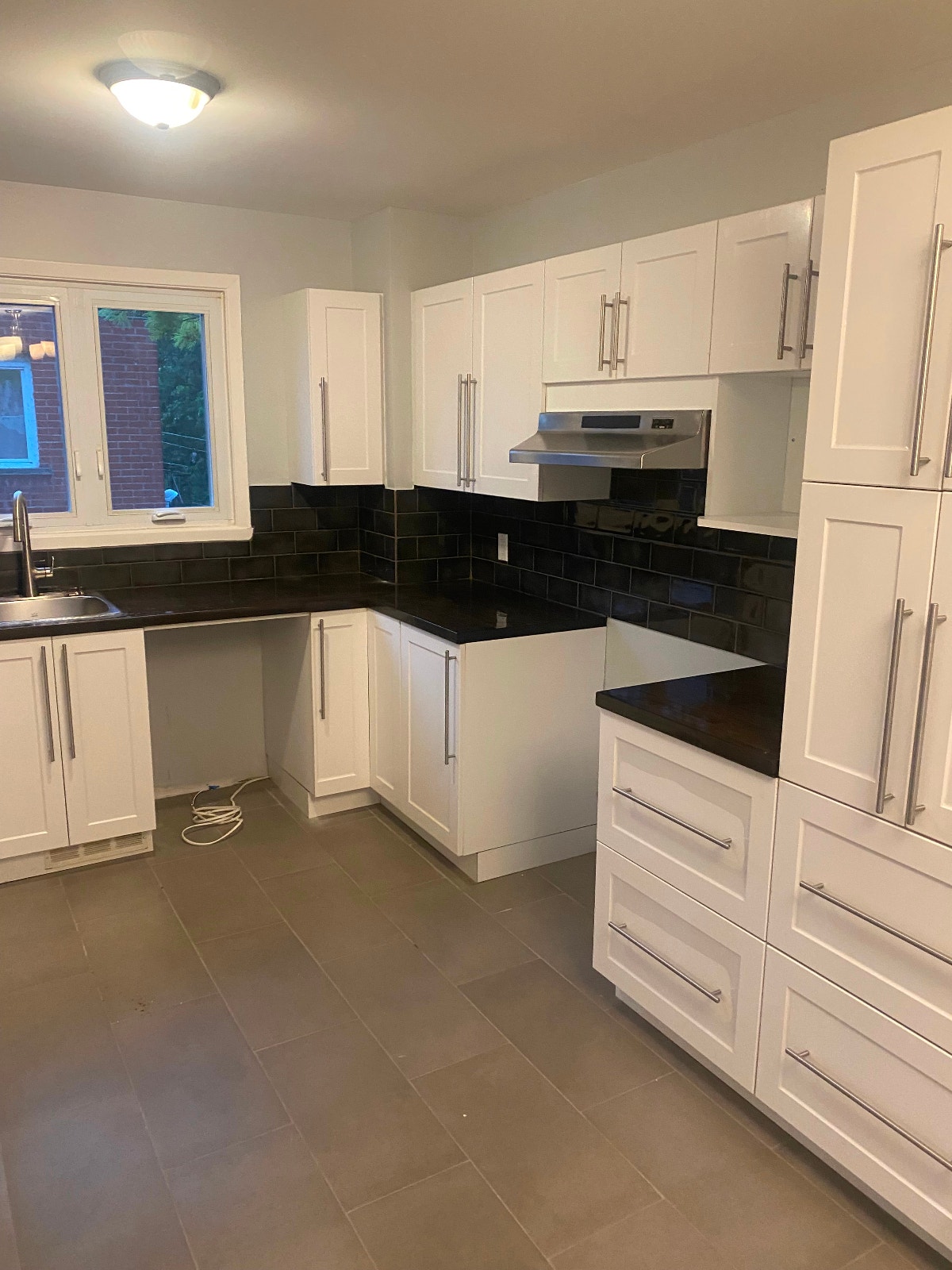 Grand 51/2 A louer à Pierrefonds 12449 Rue Saint Louis $2200 — photo 1