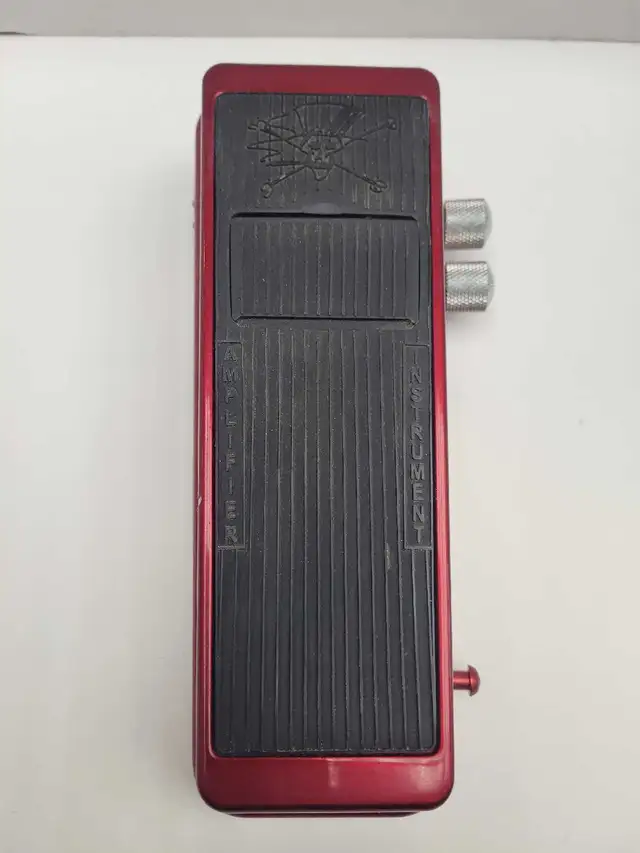 Crybaby Slash Wah Guitar Pedal  in Amps & Pedals in City of Toronto - Image 3