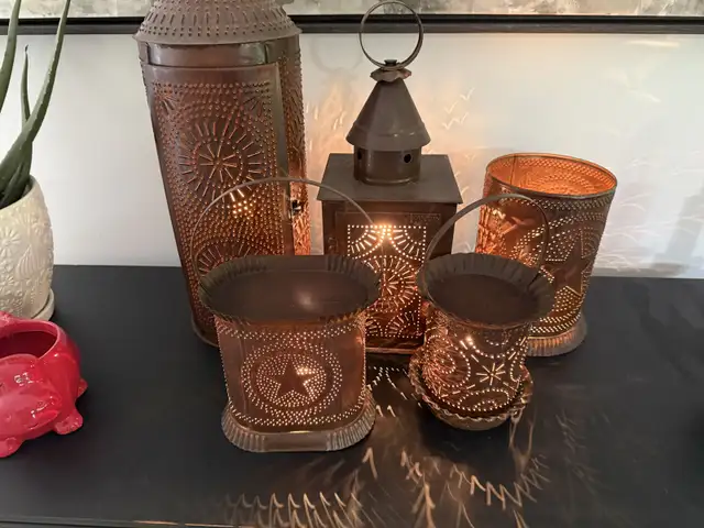 Irvin’s Tinware Lanterns - Set of 5 in Home Décor & Accents in Trenton - Image 3