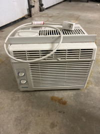Window Air Conditioner unit
