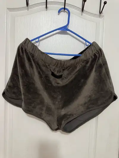Essentials shorts L men’s/XXL women’s $80, View more