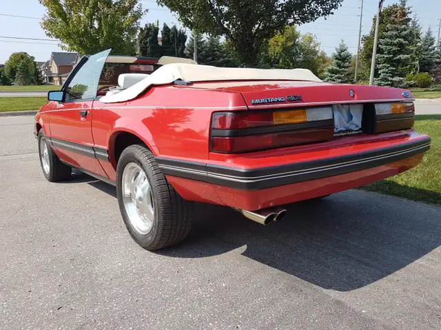1983 Mustang GLX Convertible (V6 Auto) in Classic Cars in Oshawa / Durham Region - Image 3