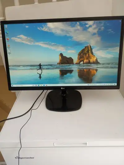 27" Class Full HD 1080P IPS LED Monitor (27" Diagonal), View more