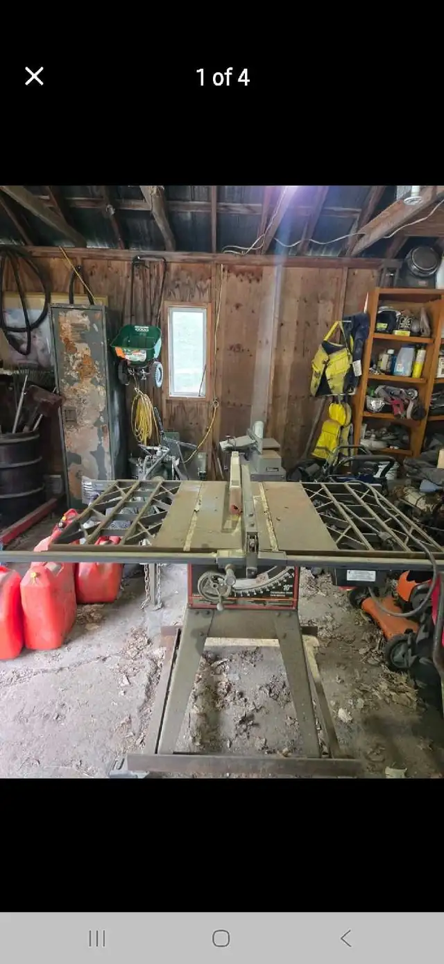 Craftsman Table Saw in Power Tools in Kingston - Image 2