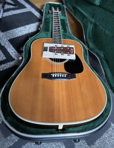 Martin D35 acoustic w/pu & hsc, View more
