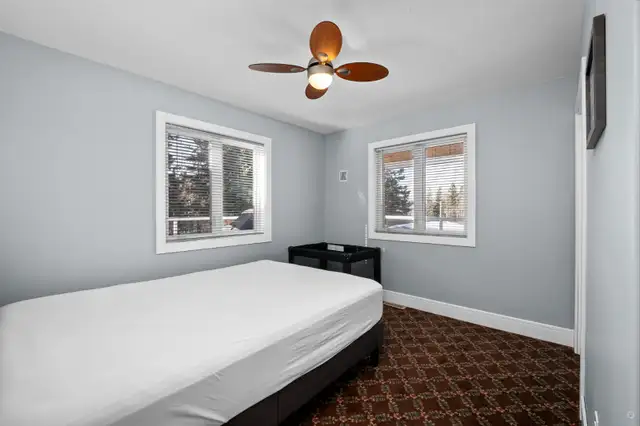 cabin for sale in Houses for Sale in Prince Albert - Image 12