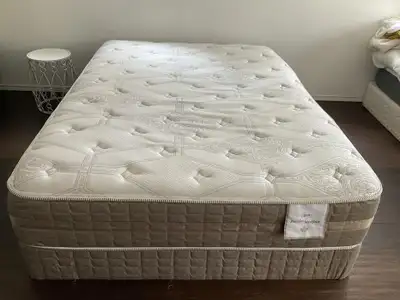 Queen Serta Perfect Sleeper Bed, View more