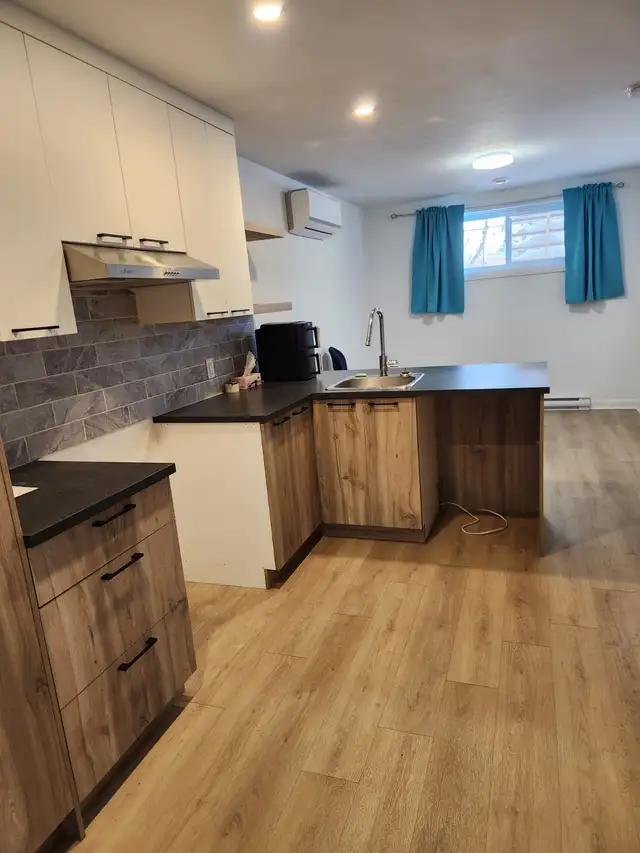 Logement 3 1/2 cession de bail construit en 2023 à St-Hubert