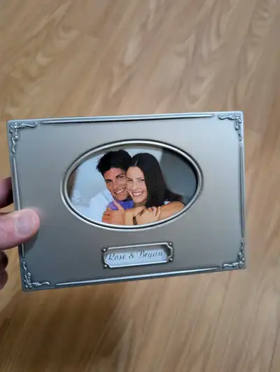 Jewelry box