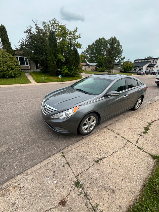 2013 Hyundai Sonata Limited in Cars & Trucks in Edmonton