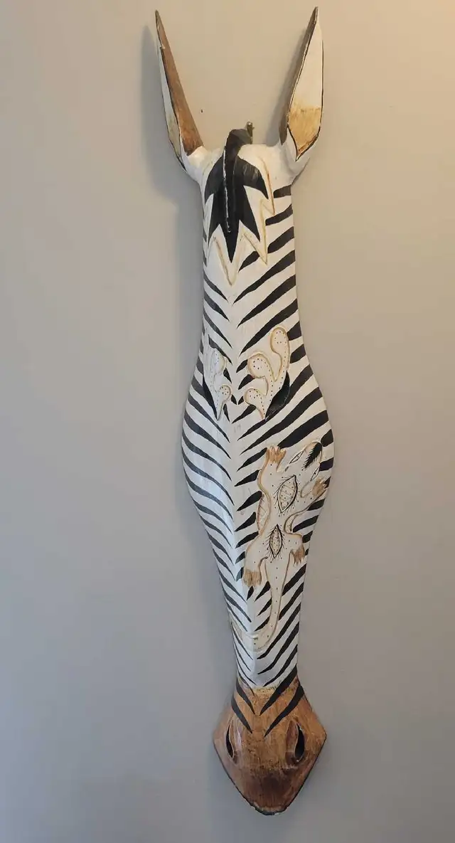 39"H x 8"W Zebra Wall Decor Mask Hand Made in Bali. in Home Décor & Accents in Red Deer - Image 4