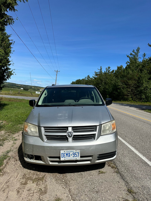 2010 Dodge Grand Caravan – As-Is (Work/Project Van) in Cars & Trucks in Barrie