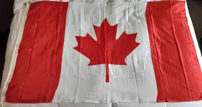 Canada Flag  (55 x 34 Inches w/ toggle), View more