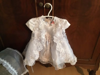 Robe bébé 0 a3 mois.