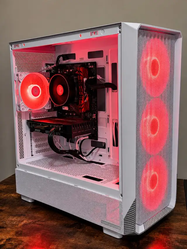 White Gaming PC | Ryzen 5 3600X | GTX 1660 | 16GB RAM in Desktop Computers in Delta/Surrey/Langley - Image 5