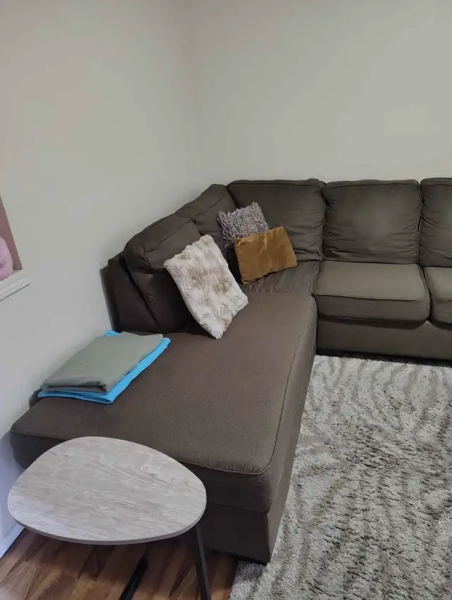 Complete sectional for sell in Chairs & Recliners in Calgary - Image 5