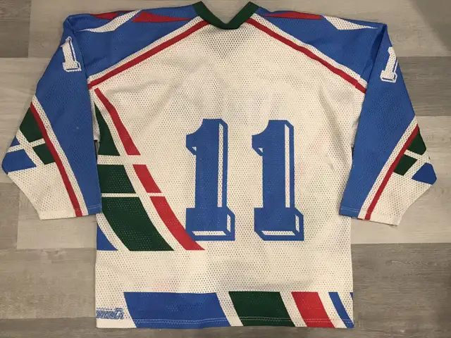 Game Worn Team Italy International IIHF Hockey Jerseys in Arts & Collectibles in City of Toronto - Image 3