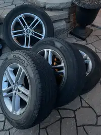 17 inch Hyundai Santa Fe Rims and Tires