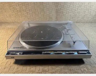 JVC L-F210 is a vintage fully automatic direct-drive , View more