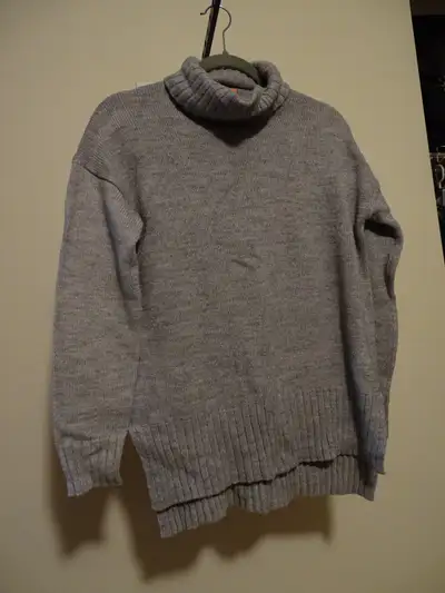 Joe Fresh grey Women's sweater, View more