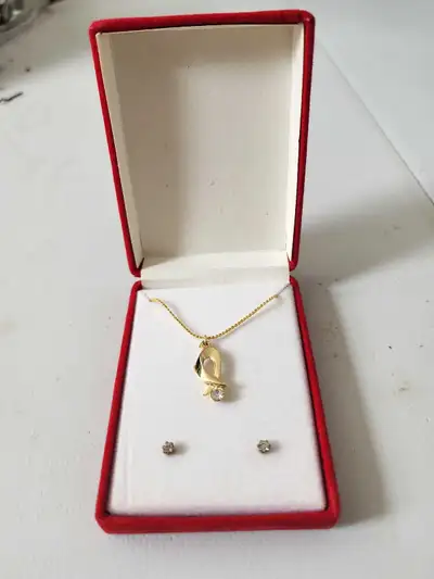 Assortment of costume jewelry. 20 dollars each.