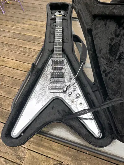 Gibson Rare “New Century”Mirror Flying V Guitar, View more