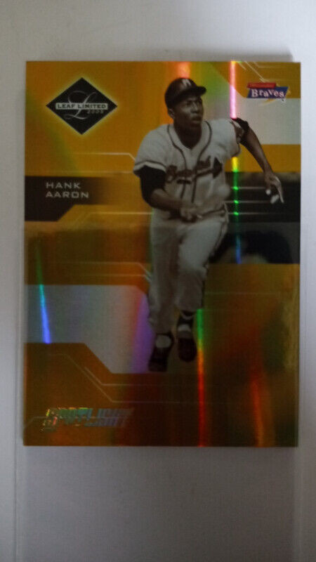 2005 Leaf Limited Hank Aaron Spotlight Gold #/25 Atlanta Braves in Arts & Collectibles in St. Catharines - Image 2