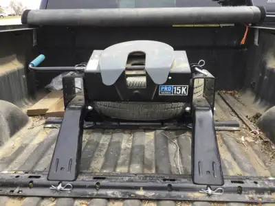 Like new, always stored inside or under tonneau cover. Installed in a 2008 Chevy Silverado. Selling...