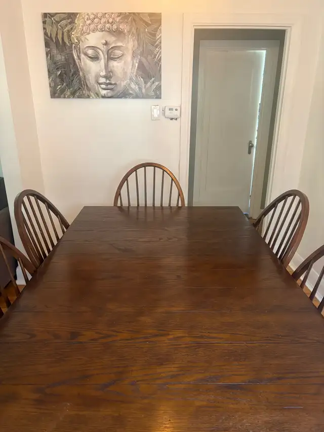 wooden dining room table, buffet and 6 chairs in Dining Tables & Sets in City of Toronto - Image 3