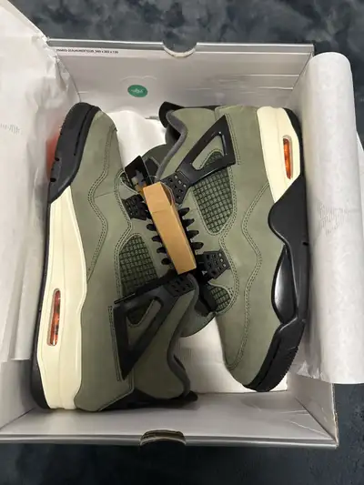 Jordan 4 undefeated, View more
