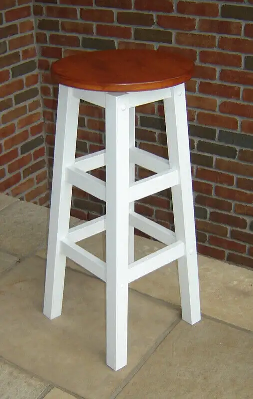 Solid Hardwood Swivel Stool - Maple Top - Excellent Condition! in Chairs & Recliners in City of Toronto - Image 4