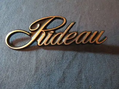 This vintage automobile emblem is in very good condition, clean & proper. See photos. Appx. 5.5" in...