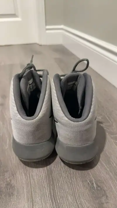 Nike Air Precision, View more