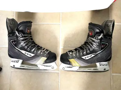 CCM U + 10 Hockey Skates Patins Mens Shoe Size 9.0-9.5US ("Skate Size" 8) Patins Hommes CCM Good Con...