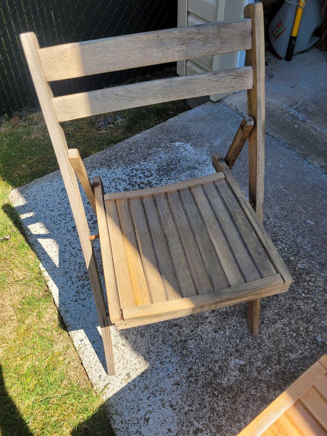 Teak folding patio chairs in Patio & Garden Furniture in Cole Harbour - Image 3