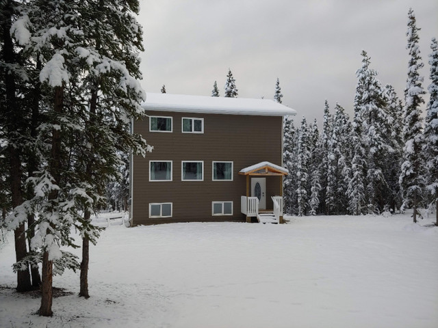 House for Rent - in Tagish in Long Term Rentals in Whitehorse