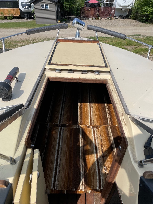 1980 Crestliner Crusader 995 Powerboats & Motorboats Saskatoon Kijiji