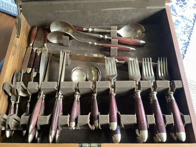 Vintage Brass Cutlery Set dans Vaisselle et articles de cuisine  à Dartmouth - Image 2