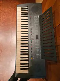 Yamaha piano keyboard 