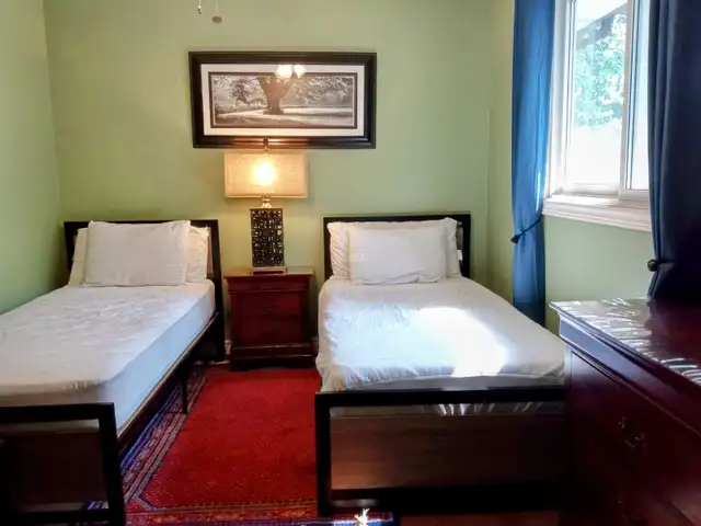 Rooms for rent to female students in Barrie, ON. in Room Rentals & Roommates in Barrie - Image 4
