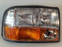 GMC S15 Jimmy Passenger Side Replacement Headlight Assembly