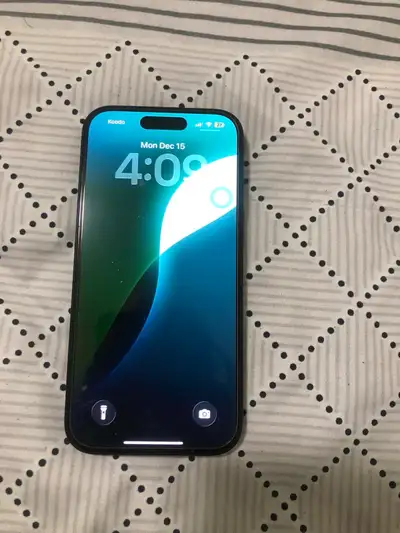 iPhone 15 128GB, View more