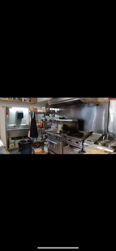 equipement de resto a vendre , View more