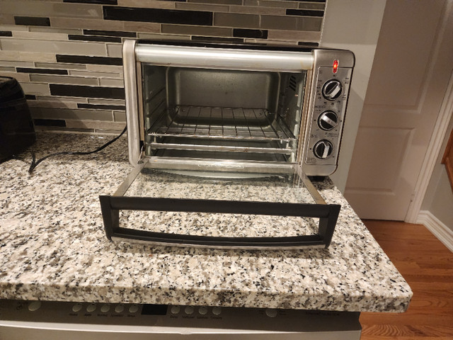 Toaster Oven For Sale in Toasters & Toaster Ovens in Mississauga / Peel Region - Image 3