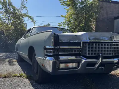 Running driving not sold safetied sold as is solid car roof need patch work dash says 39,000miles ha...