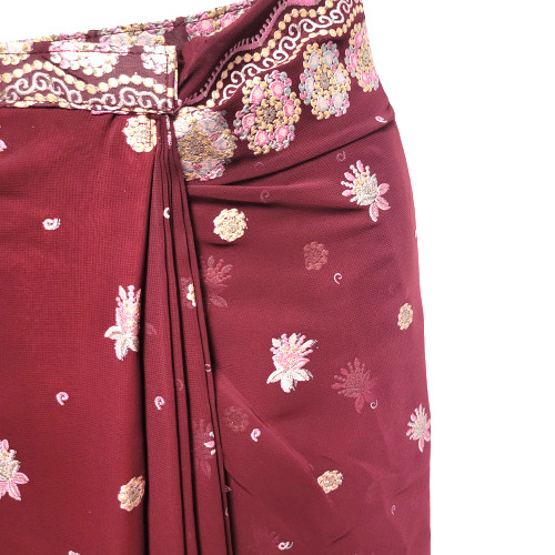 Maroon Saree Sequin Floral Pre Stitched READY TO WEAR Saree NEW in Women's - Dresses & Skirts in St. Catharines - Image 4