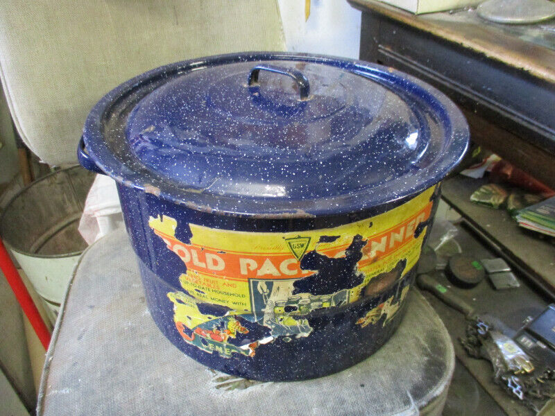 1960s LARGE ENAMEL CANNER CANNING POT WITH LID 15 CABIN DECOR Arts