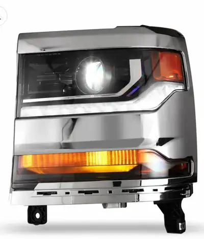 2018 Driver Side OEM 2016-2018 Silverado Headlight Brand New in Box