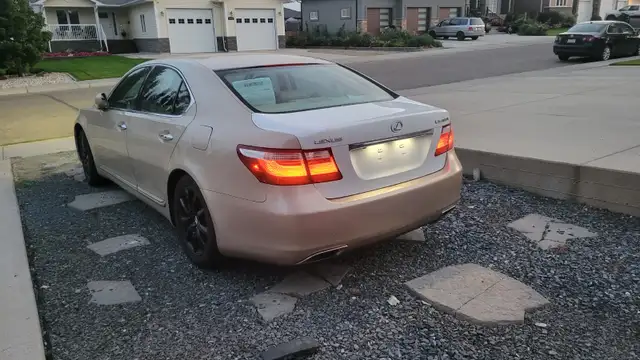 LEXUS LS 460444703028837754884